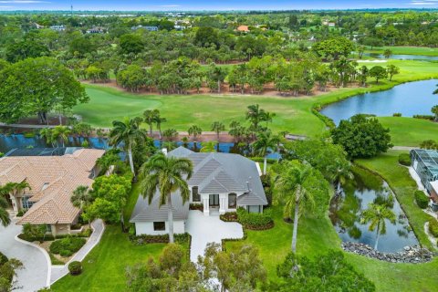 House in West Palm Beach, Florida 3 bedrooms, 314.47 sq.m. № 2088142 - photo 3