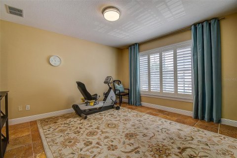 Townhouse in Saint Petersburg, Florida 3 bedrooms, 184.88 sq.m. № 2150667 - photo 28