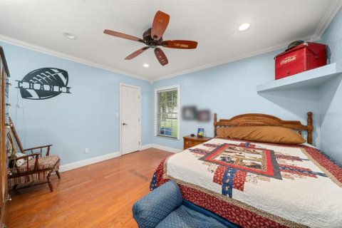 House in Fort Meade, Florida 3 bedrooms, 268.95 sq.m. № 2304380 - photo 21