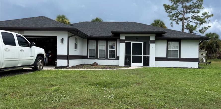 Casa en North Port, Florida 3 dormitorios, 133.87 m2 № 2313169
