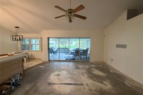 Casa en venta en North Port, Florida, 3 dormitorios, 133.87 m2 № 2313169 - foto 7
