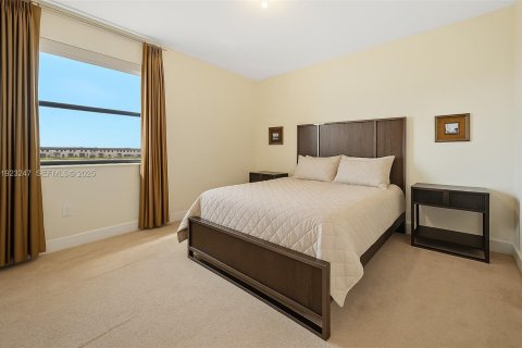 Villa ou maison à louer à Miami Lakes, Floride: 4 chambres, 264.49 m2 № 1976919 - photo 19