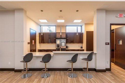 Villa ou maison à louer à Miami Lakes, Floride: 4 chambres, 264.49 m2 № 1976919 - photo 29