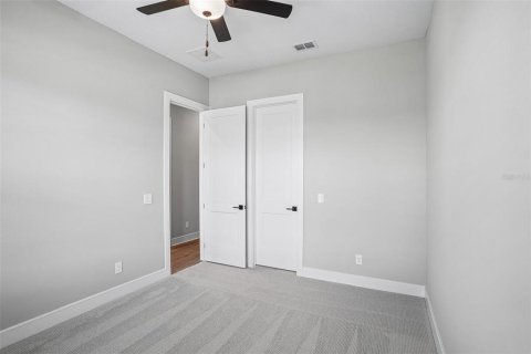 Villa ou maison à vendre à Fruitland Park, Floride: 4 chambres, 245.45 m2 № 2205905 - photo 23