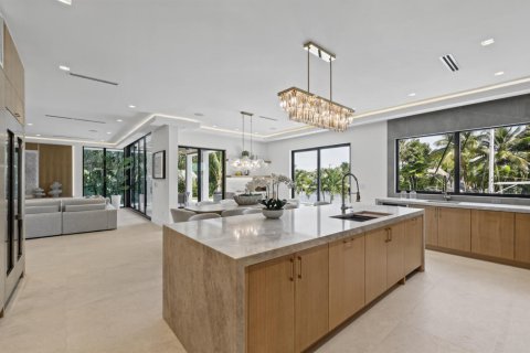Villa ou maison à vendre à Lighthouse Point, Floride: 5 chambres, 430.23 m2 № 2411991 - photo 18