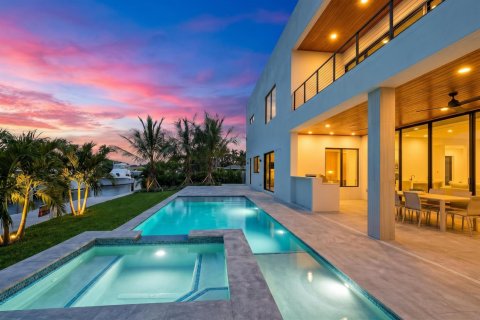Villa ou maison à vendre à Lighthouse Point, Floride: 5 chambres, 430.23 m2 № 2411991 - photo 5