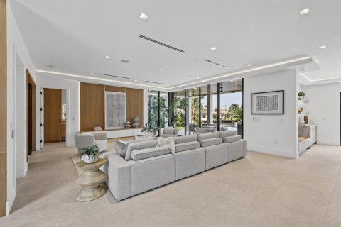 Villa ou maison à vendre à Lighthouse Point, Floride: 5 chambres, 430.23 m2 № 2411991 - photo 13