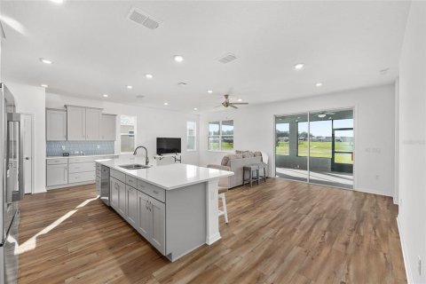 House in Ocala, Florida 2 bedrooms, 162.3 sq.m. № 1690214 - photo 15