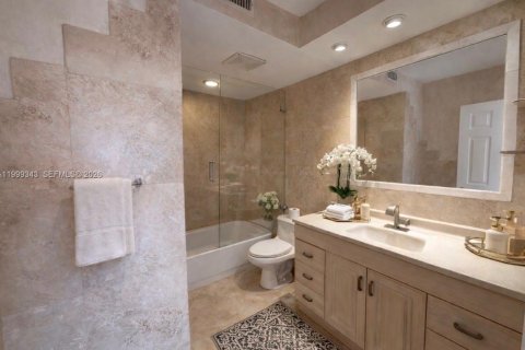 Condo in Hallandale Beach, Florida, 1 bedroom  № 2064151 - photo 15