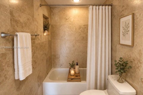 Condo in Hallandale Beach, Florida, 1 bedroom  № 2064151 - photo 16