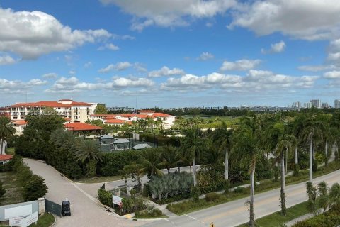 Condo in Hallandale Beach, Florida, 1 bedroom  № 2064151 - photo 26