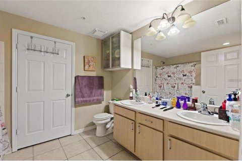Condo in Ocoee, Florida, 2 bedrooms  № 1915067 - photo 8