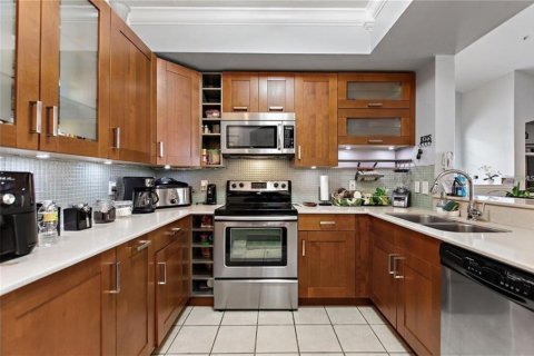 Condo in Ocoee, Florida, 2 bedrooms  № 1915067 - photo 5