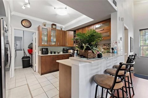 Condo in Ocoee, Florida, 2 bedrooms  № 1915067 - photo 7