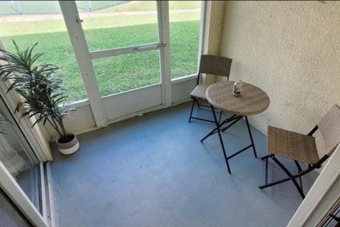 Touwnhouse à vendre à Kissimmee, Floride: 3 chambres, 155.15 m2 № 1677984 - photo 13