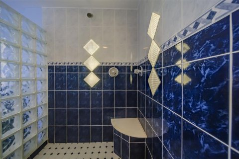 Condo in Redington Shores, Florida, 3 bedrooms  № 2206373 - photo 24