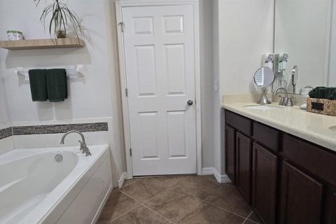 Casa en alquiler en Minneola, Florida, 4 dormitorios, 230.68 m2 № 1784330 - foto 10