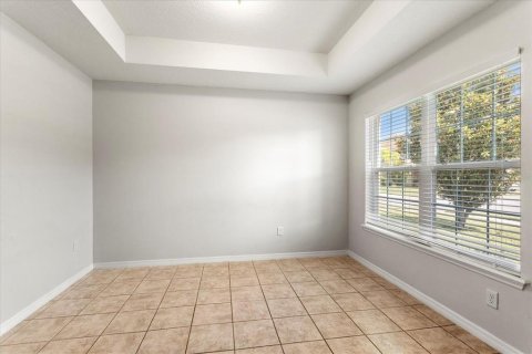 House in Winter Garden, Florida 4 bedrooms, 243.96 sq.m. № 1750740 - photo 9