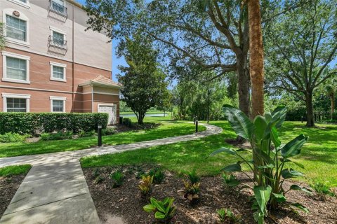 Condo in Davenport, Florida, 3 bedrooms  № 2157797 - photo 6