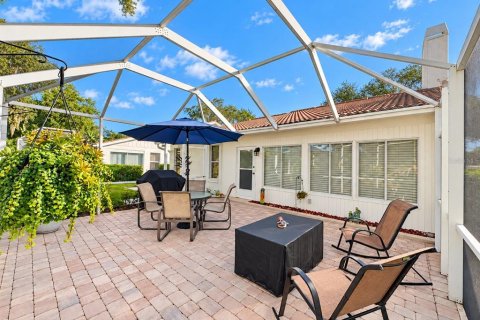 Villa ou maison à vendre à Bradenton, Floride: 2 chambres, 145.76 m2 № 2431621 - photo 18