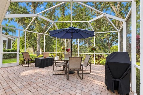 Villa ou maison à vendre à Bradenton, Floride: 2 chambres, 145.76 m2 № 2431621 - photo 17