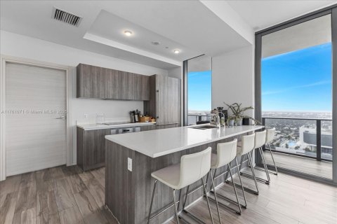 Condominio en venta en Miami, Florida, 3 dormitorios, 133.97 m2 № 1726022 - foto 20