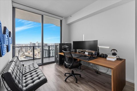 Condominio en venta en Miami, Florida, 3 dormitorios, 133.97 m2 № 1726022 - foto 8
