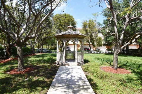 Adosado en venta en Delray Beach, Florida, 3 dormitorios, 120.96 m2 № 2085482 - foto 30