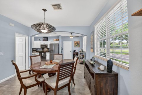 Adosado en venta en Delray Beach, Florida, 3 dormitorios, 120.96 m2 № 2085482 - foto 9