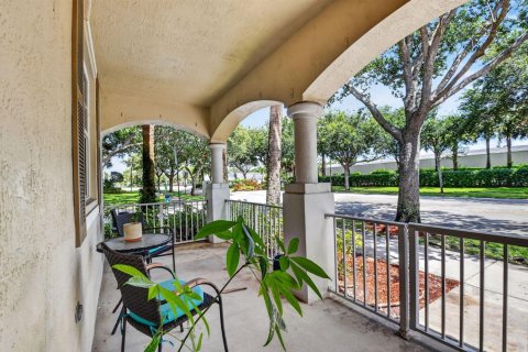 Adosado en venta en Delray Beach, Florida, 3 dormitorios, 120.96 m2 № 2085482 - foto 3