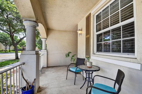 Adosado en venta en Delray Beach, Florida, 3 dormitorios, 120.96 m2 № 2085482 - foto 4