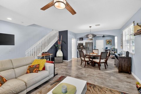 Adosado en venta en Delray Beach, Florida, 3 dormitorios, 120.96 m2 № 2085482 - foto 15