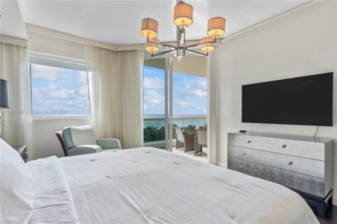 Condominio en venta en Sunny Isles Beach, Florida, 3 dormitorios, 205.69 m2 № 1872522 - foto 17