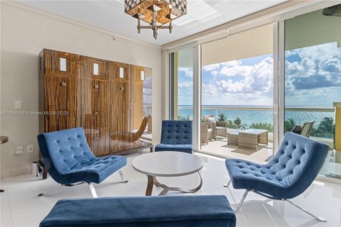 Condominio en venta en Sunny Isles Beach, Florida, 3 dormitorios, 205.69 m2 № 1872522 - foto 8