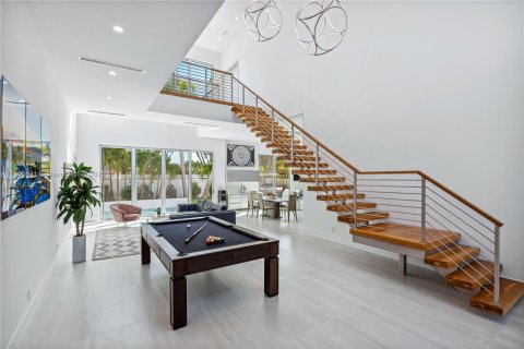 Casa en venta en Jupiter, Florida, 5 dormitorios, 466.74 m2 № 1887172 - foto 3
