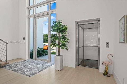 Casa en venta en Jupiter, Florida, 5 dormitorios, 466.74 m2 № 1887172 - foto 30