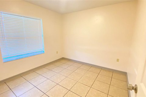 House in Orlando, Florida 4 bedrooms, 137.5 sq.m. № 1879854 - photo 16