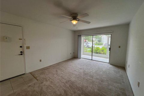 Copropriété à louer à Sarasota, Floride: 2 chambres, 81.38 m2 № 1824929 - photo 3