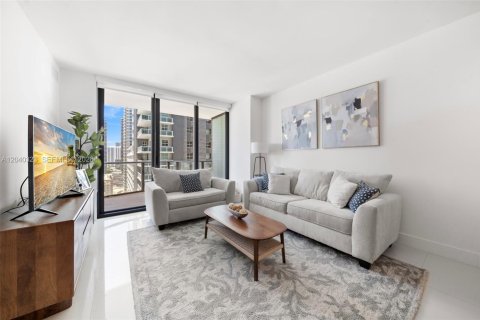 Condo in Miami, Florida, 2 bedrooms № 2350629