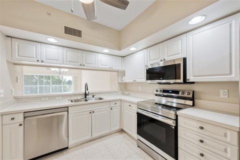 Copropriété à vendre à Largo, Floride: 3 chambres, 146.41 m2 № 1837731 - photo 2