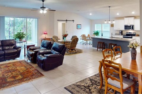 Casa en venta en Palm Coast, Florida, 4 dormitorios, 219.53 m2 № 1516679 - foto 10