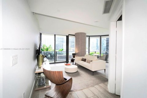 Condo in Miami, Florida, 2 bedrooms  № 1952595 - photo 9