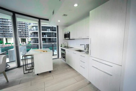Condo in Miami, Florida, 2 bedrooms  № 1952595 - photo 14