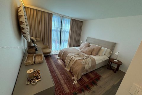 Снять в аренду кондоминиум в Ки-Бискейн, Флорида 3 спальни, 165.55м2, № 1956353 - фото 16