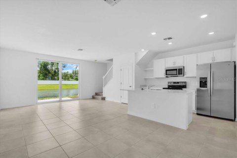 Adosado en alquiler en Bradenton, Florida, 3 dormitorios, 125.14 m2 № 2275502 - foto 6