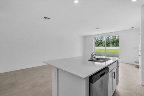 Adosado en alquiler en Bradenton, Florida, 3 dormitorios, 125.14 m2 № 2275502 - foto 12