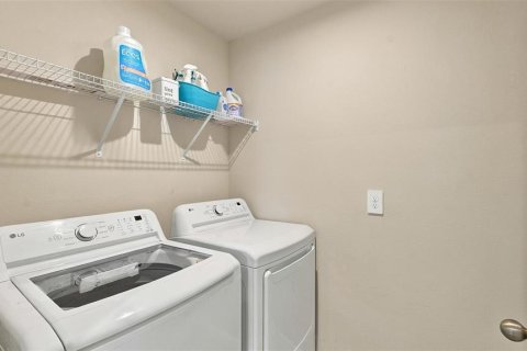 House in Bradenton, Florida 4 bedrooms, 217.86 sq.m. № 2425224 - photo 29
