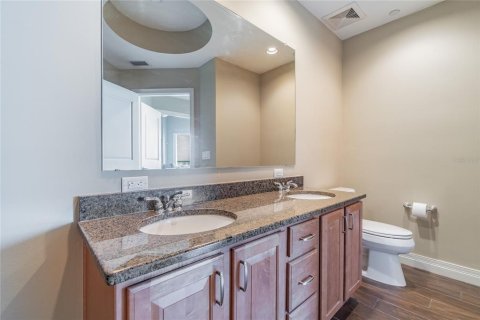 Condominio en alquiler en Tampa, Florida, 2 dormitorios, 108.23 m2 № 1913908 - foto 19
