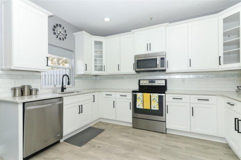 Adosado en venta en Orlando, Florida, 3 dormitorios, 218.97 m2 № 1406456 - foto 2