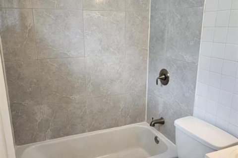 Condominio en venta en Hollywood, Florida, 1 dormitorio, 39.02 m2 № 2170034 - foto 4